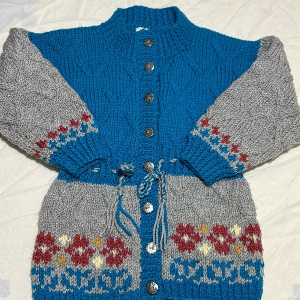 Vintage Blue and Gray Knitted Cardigan Sweater with Floral Design
